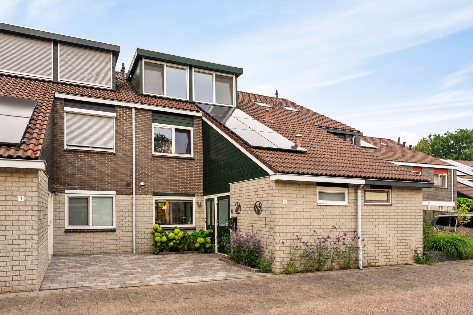 Foto van Zwanenbalg 5, Emmeloord