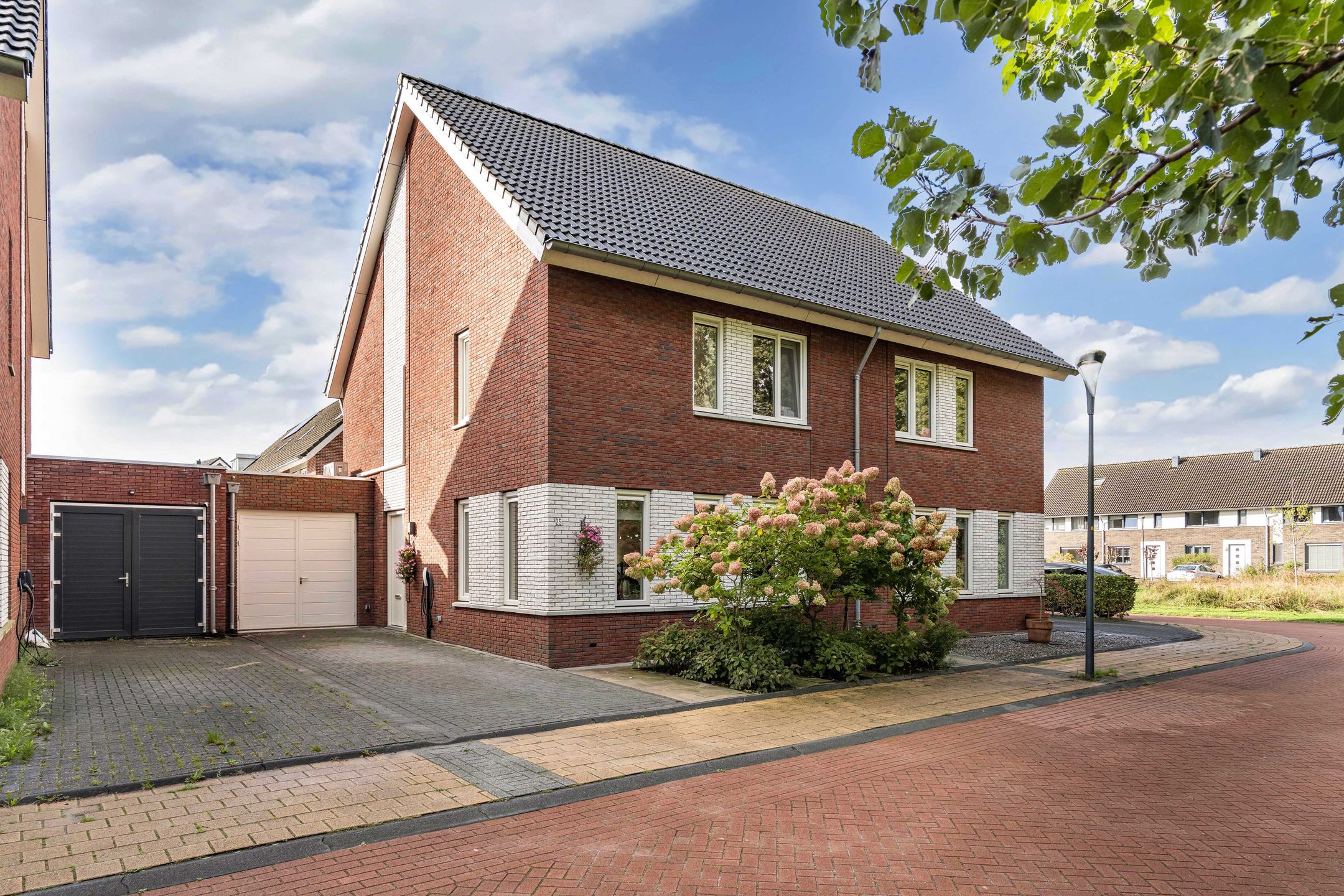 Foto van Divisie 25, Steenwijk