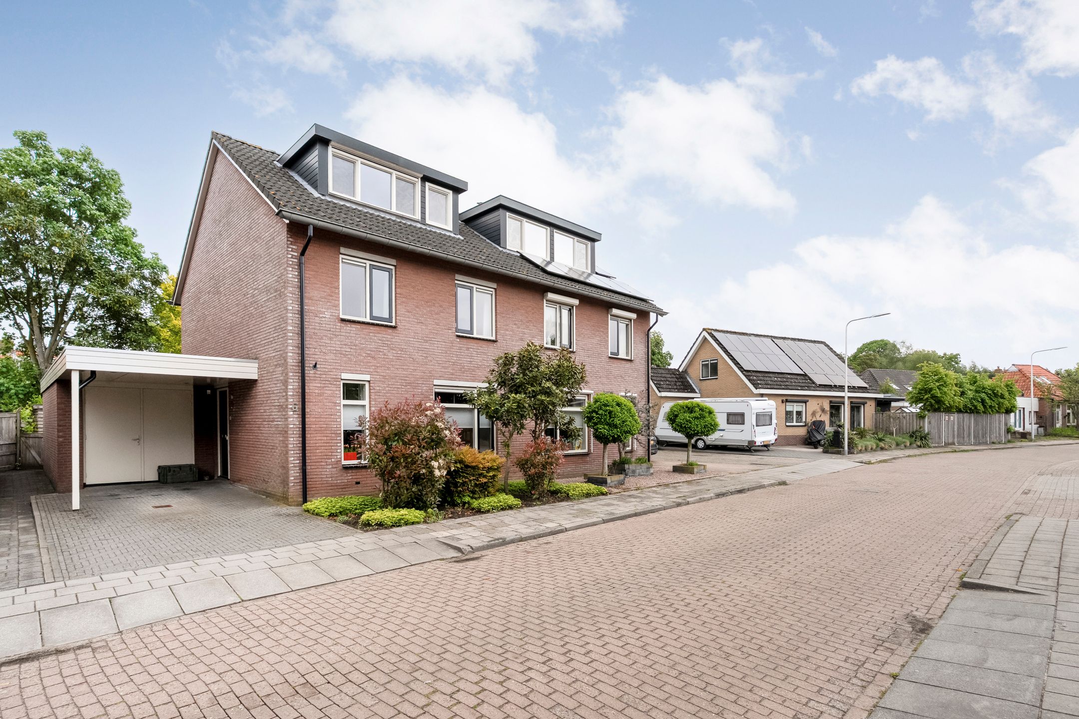 Foto van Nijberslaan 6, Steenwijkerwold
