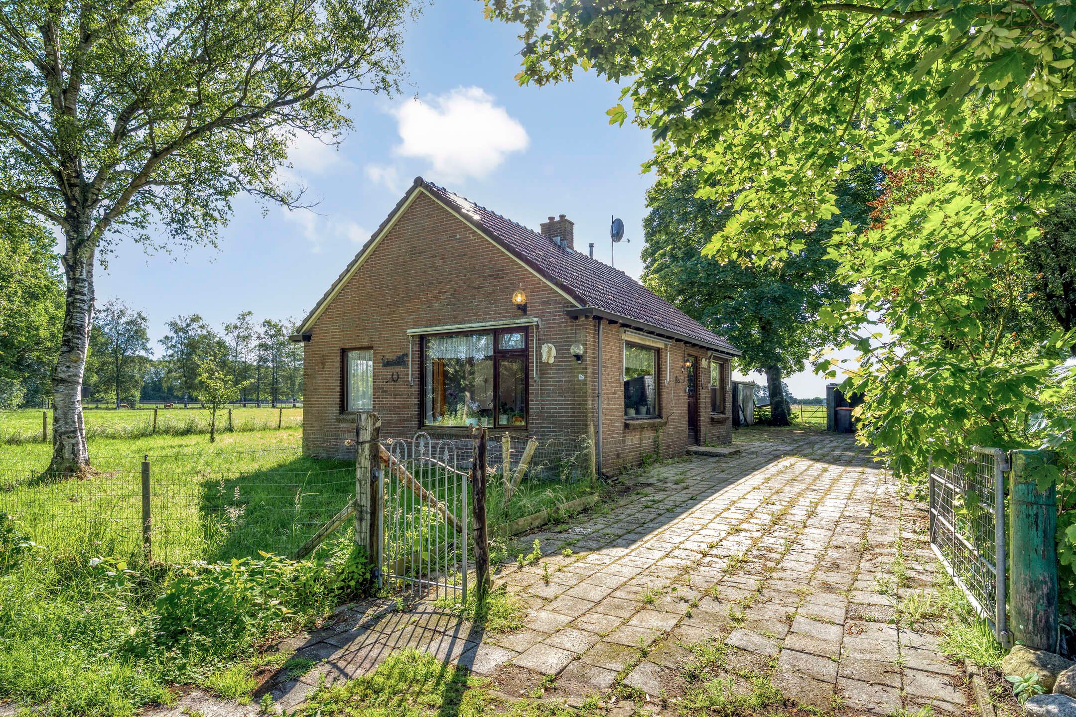 Foto van Dwarsweg 16, Eesveen
