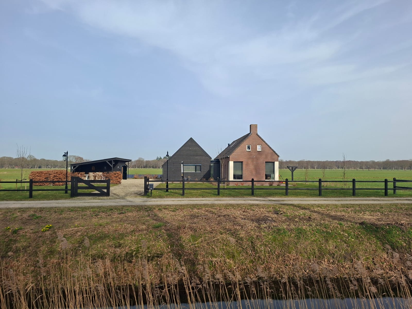 Foto van Koningin Wilhelminalaan 15, Wilhelminaoord
