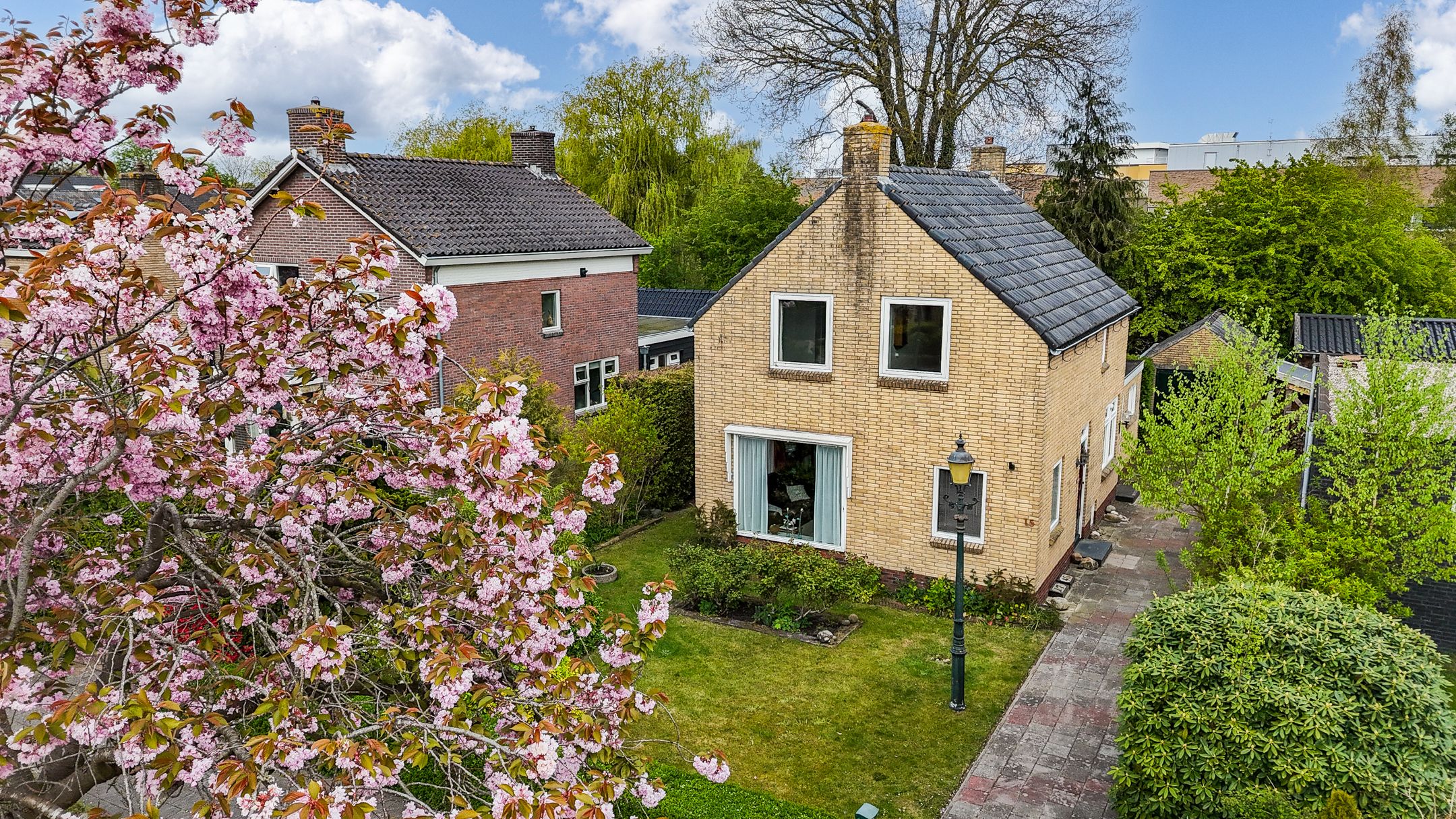 Foto van Dr G van Schouwenlaan 15, Heerenveen