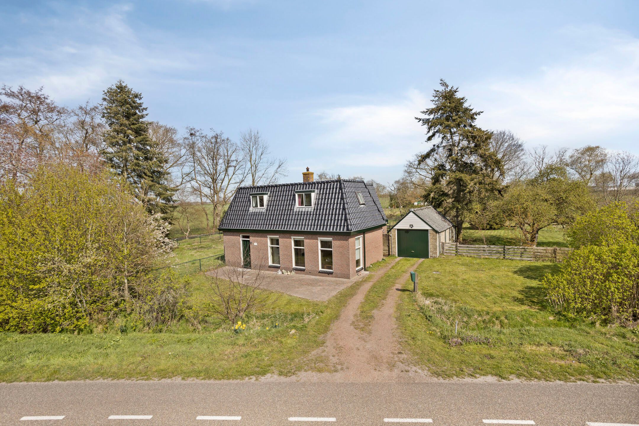 Foto van Hoofdweg 22, Sonnega