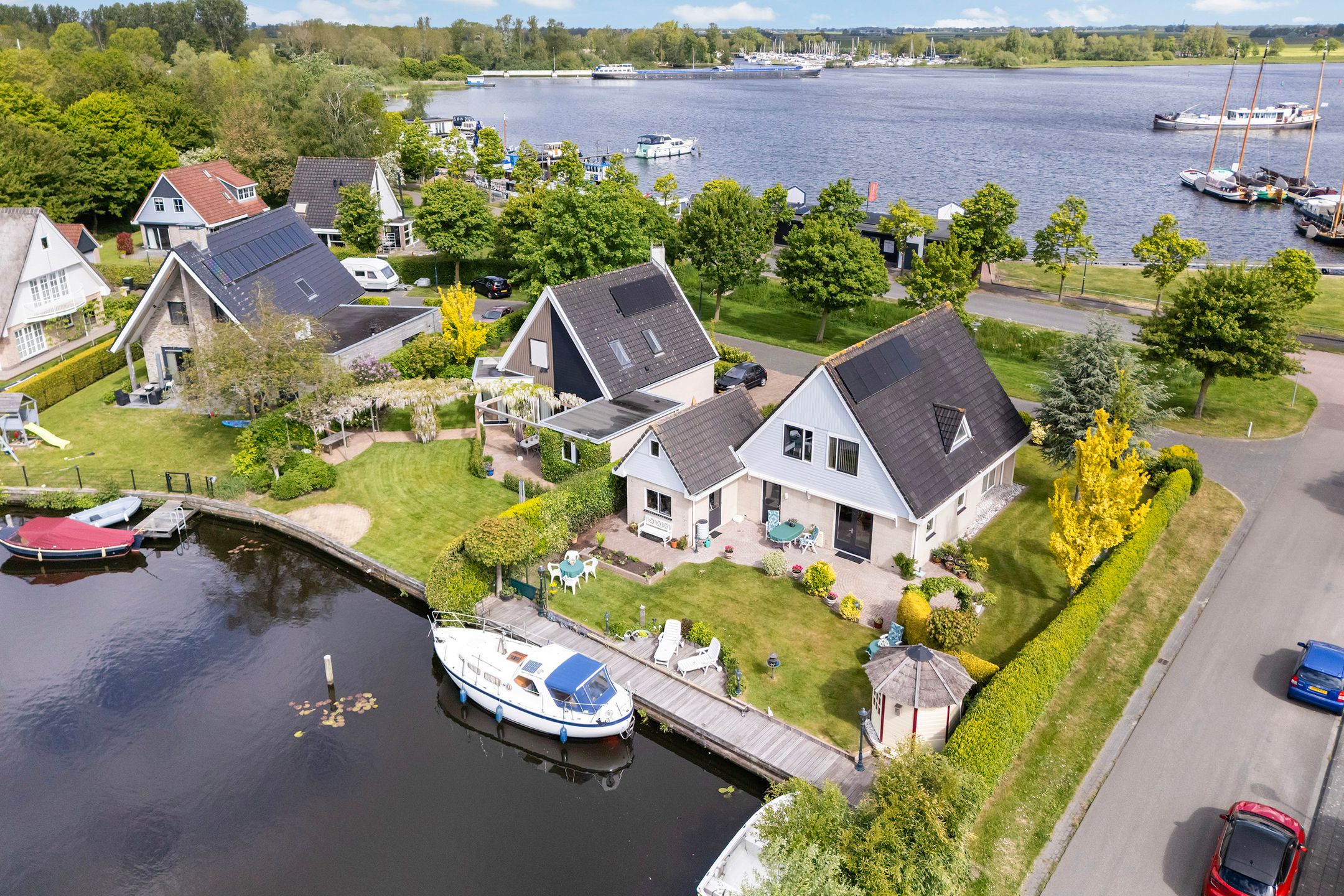 Foto van Tuolle 1, Terherne