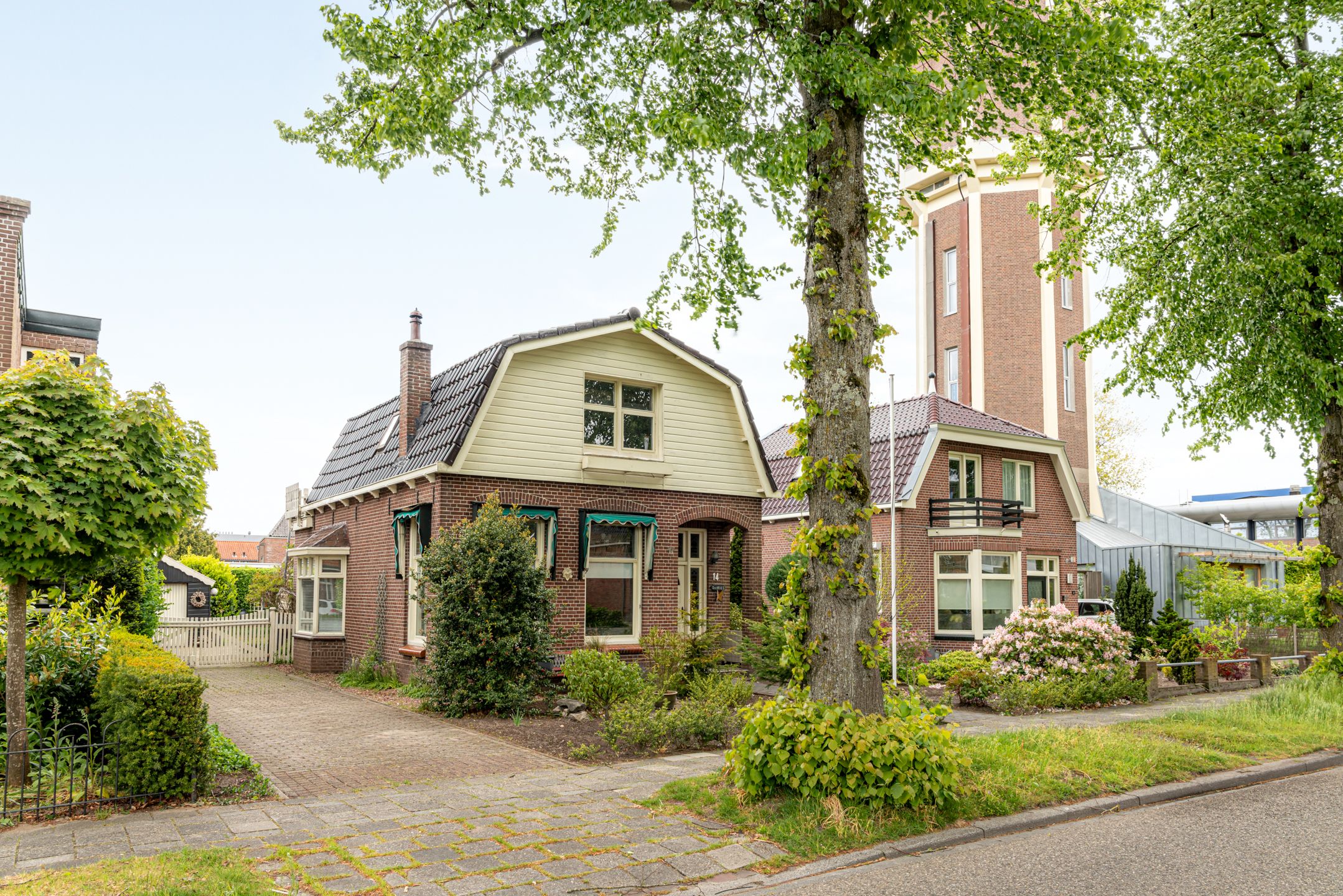 Foto van Scheen 14, Joure