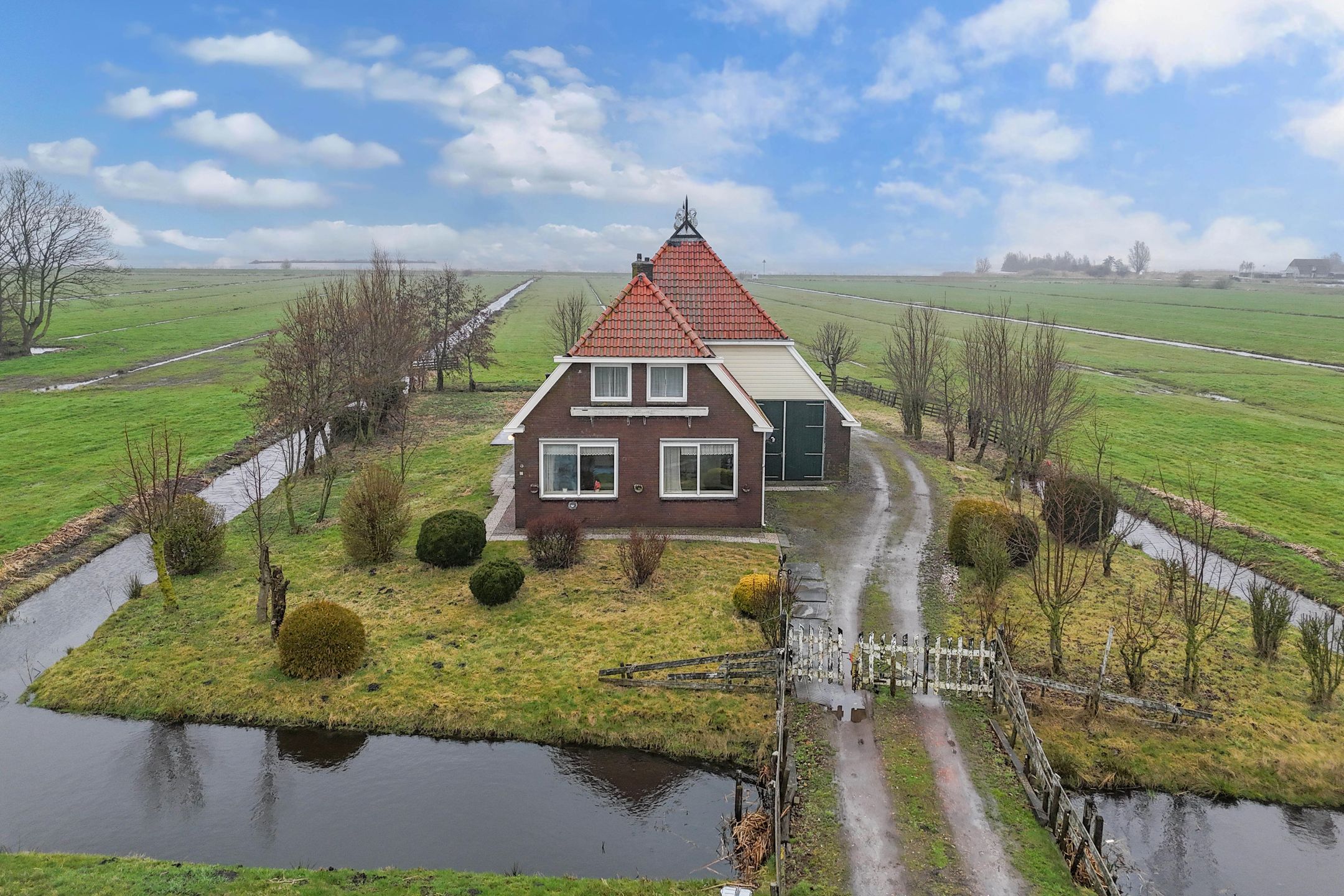 Foto van Hoofdweg 37, Echten (FR)