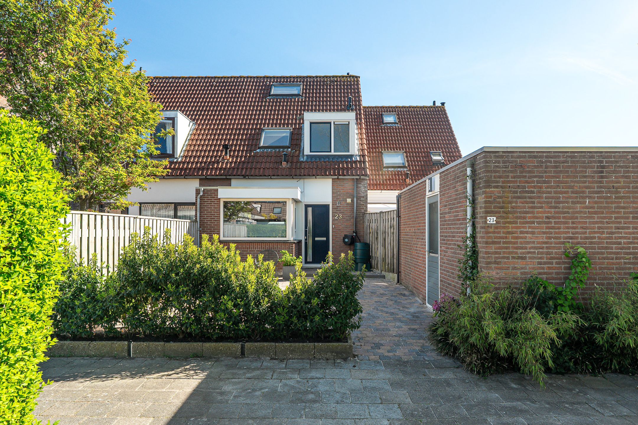 Foto van Wilgeroosje 23, Sneek