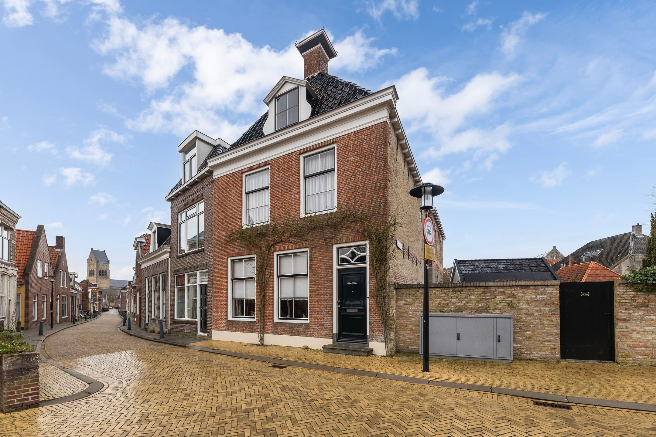 Foto van Kerkstraat 3, Bolsward