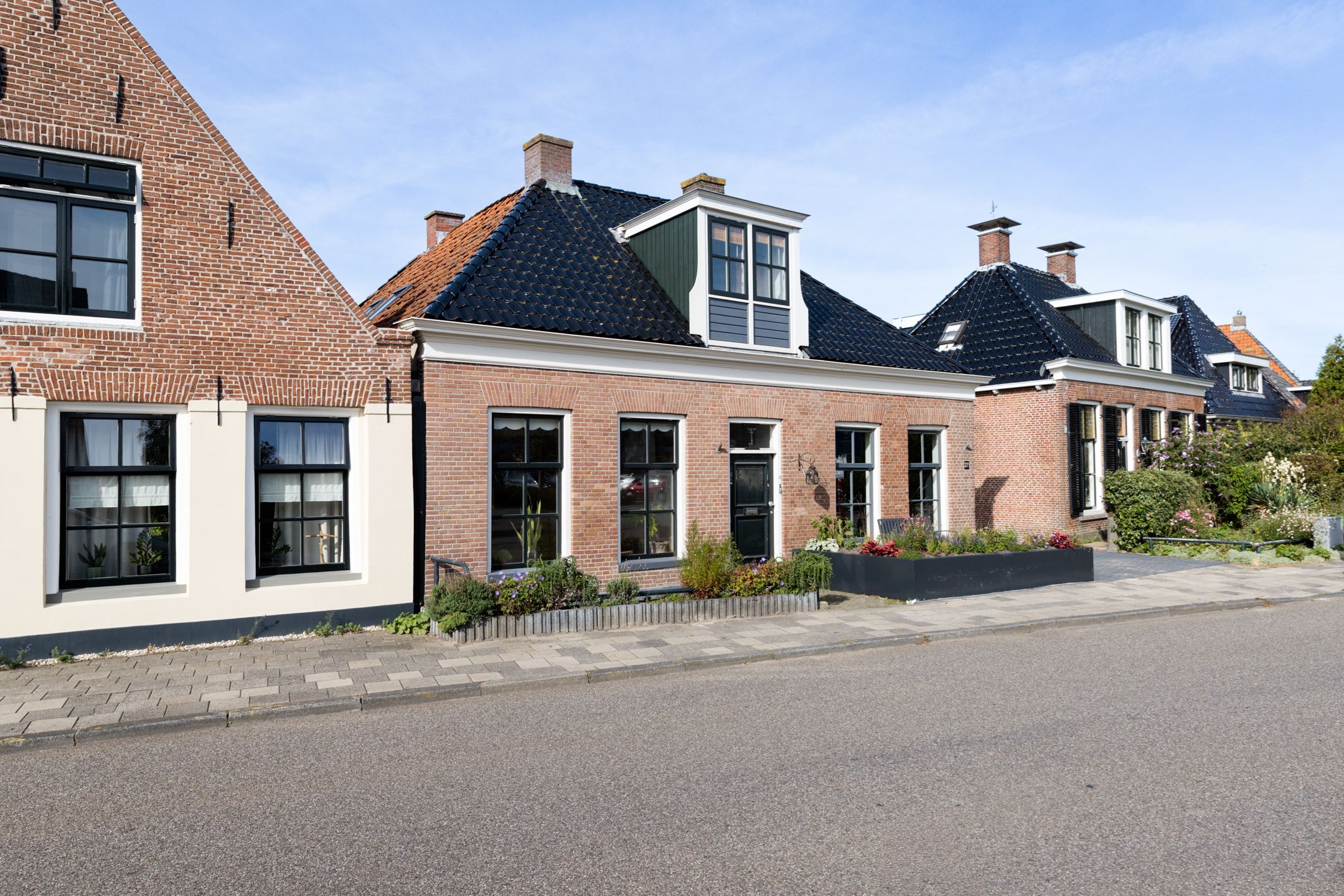 Foto van Buren 25, Makkum