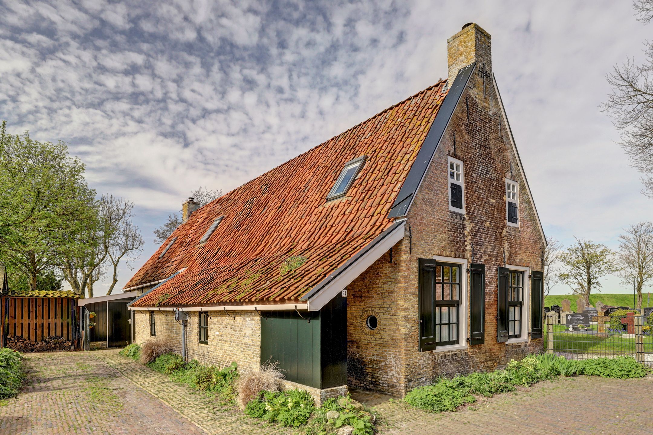 Foto van Buren 24, Gaast