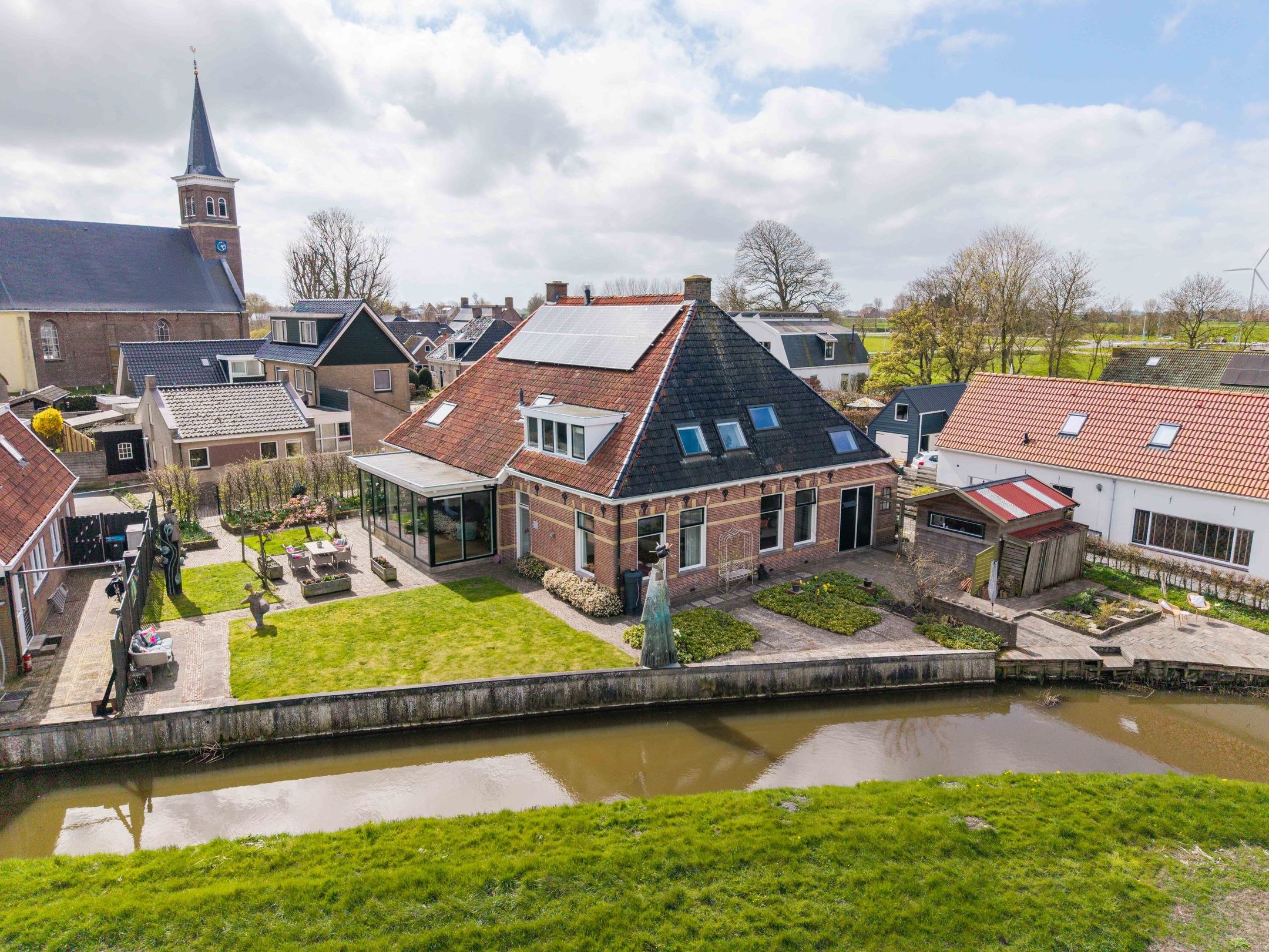 Foto van Kerkstraat 19, Tjerkwerd