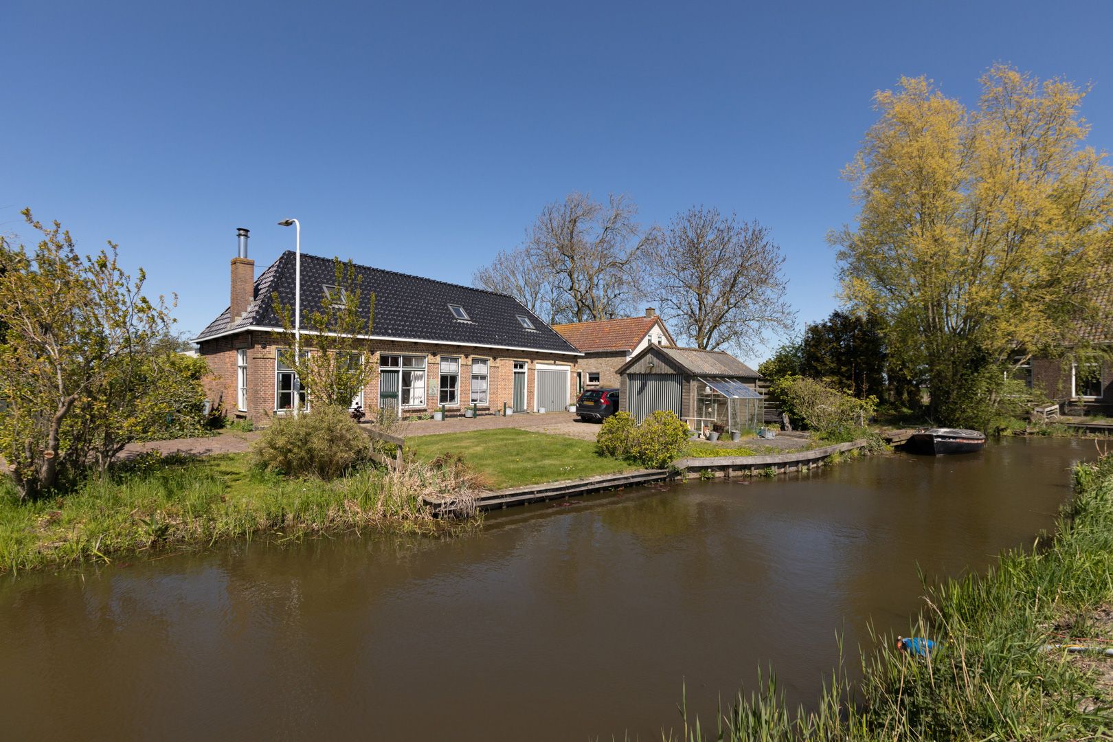 Foto van Fiifhús 8, Wolsum