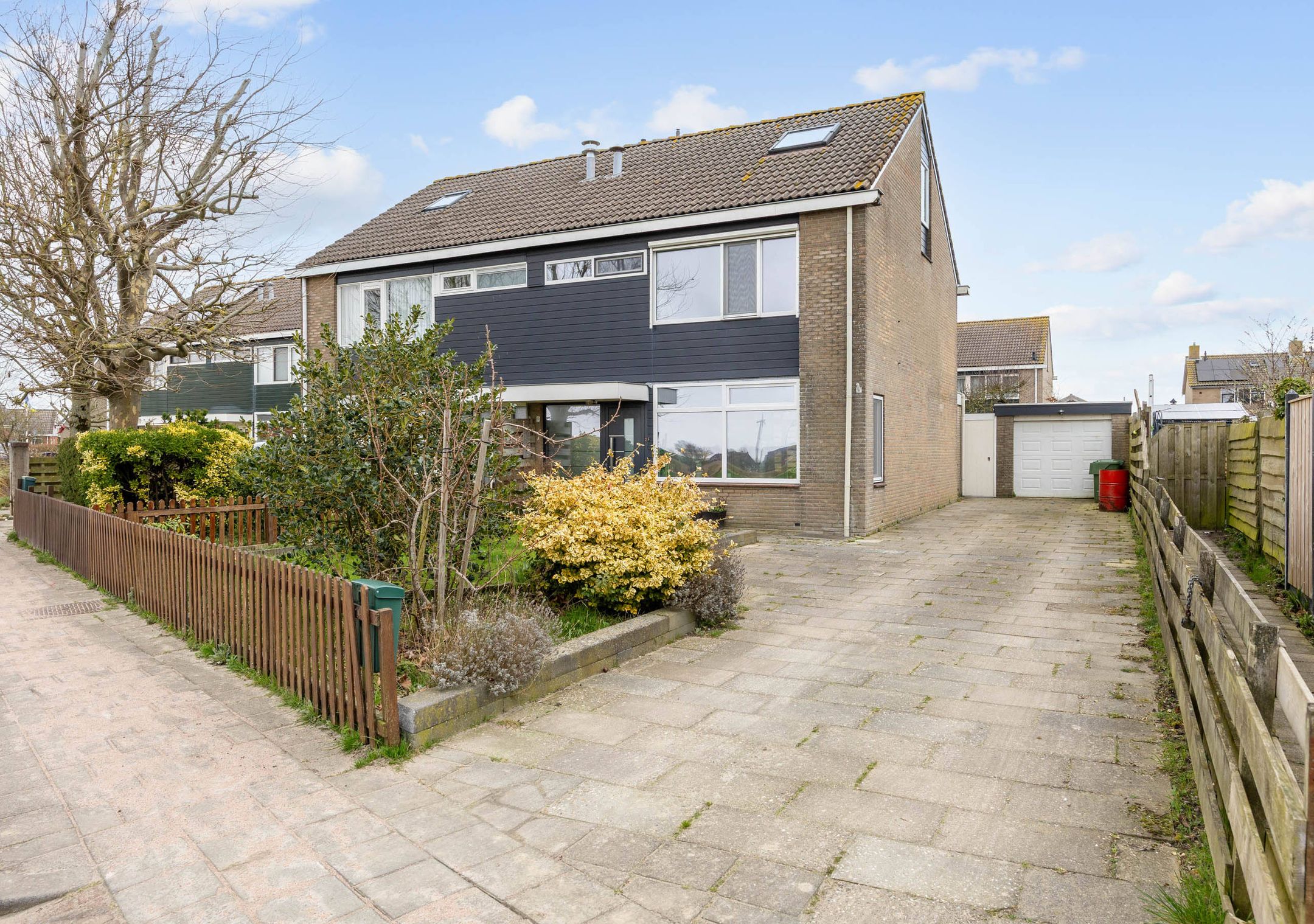 Foto van Readyk 9, Wijnaldum