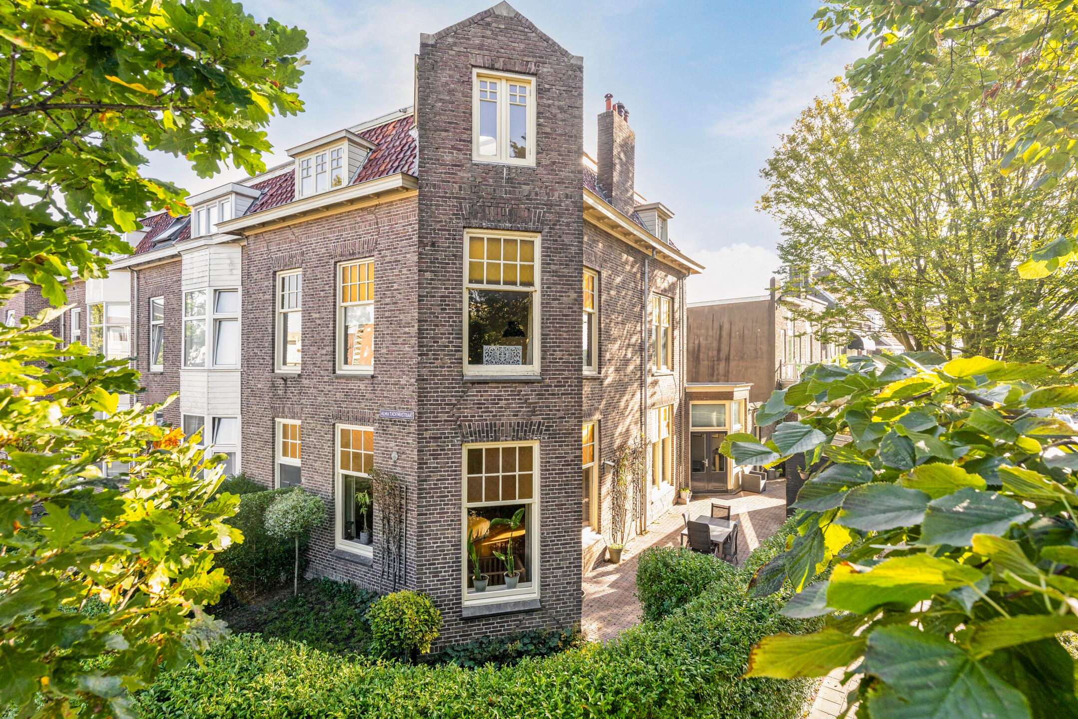 Foto van Alma Tademastraat 18, Leeuwarden