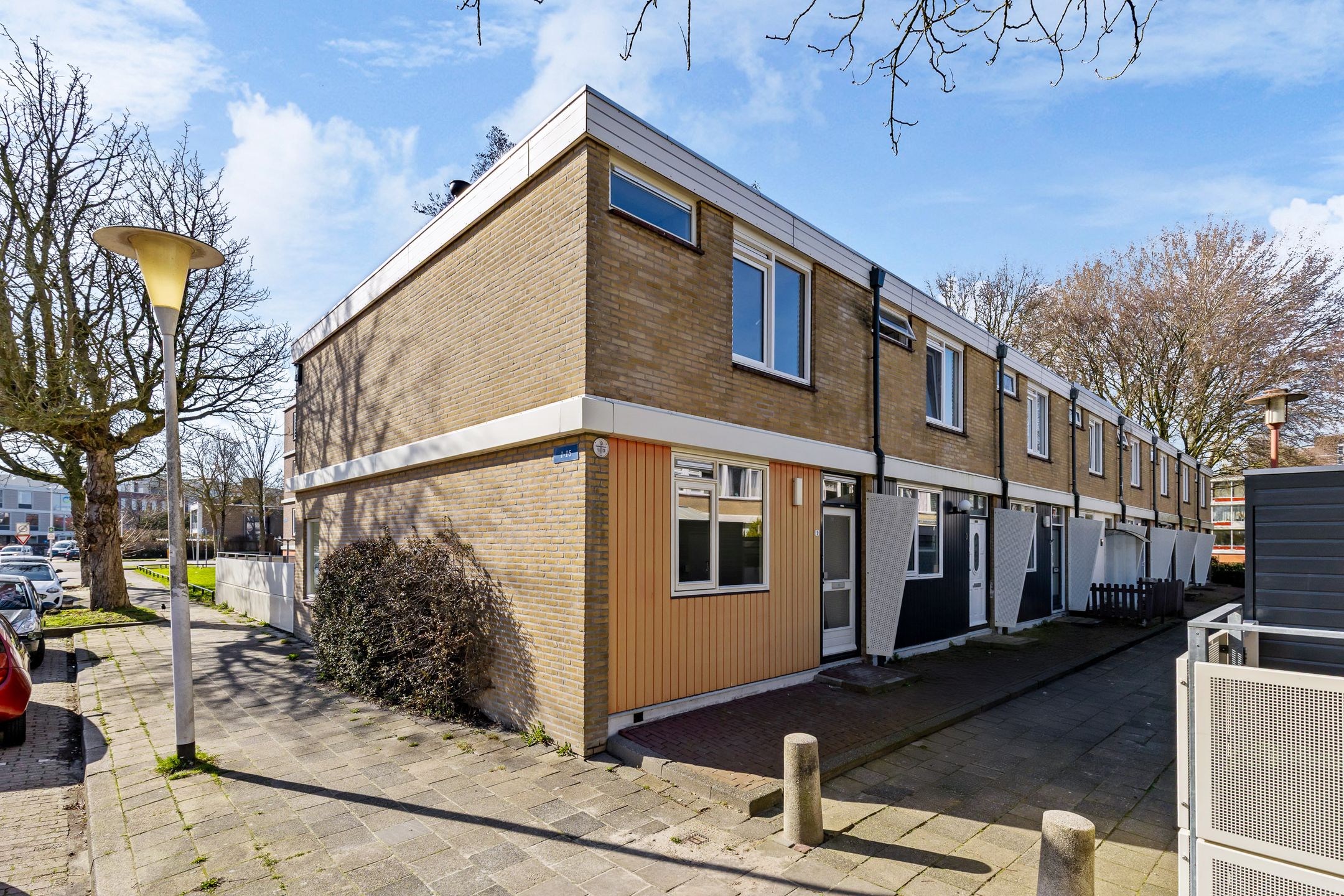 Foto van Kastanjestraat 1, Leeuwarden