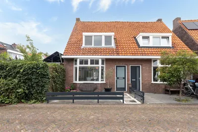 Foto van Van Ostadestraat 58, Leeuwarden