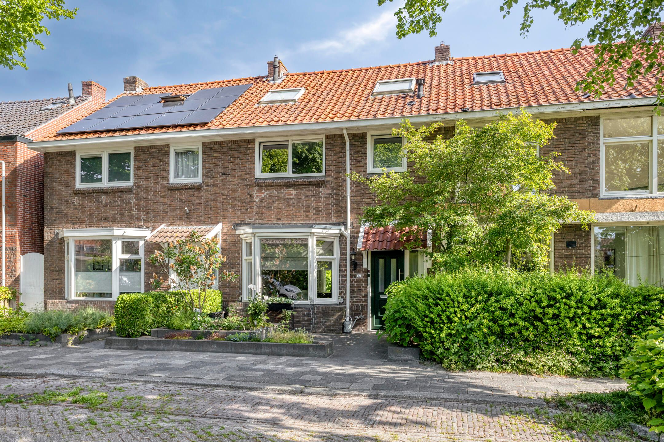Foto van Vincent van Goghstraat 20, Leeuwarden