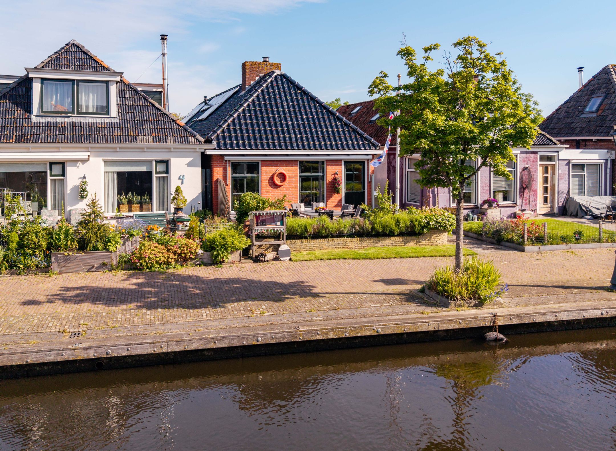 Foto van Nijpaed 5, Warten