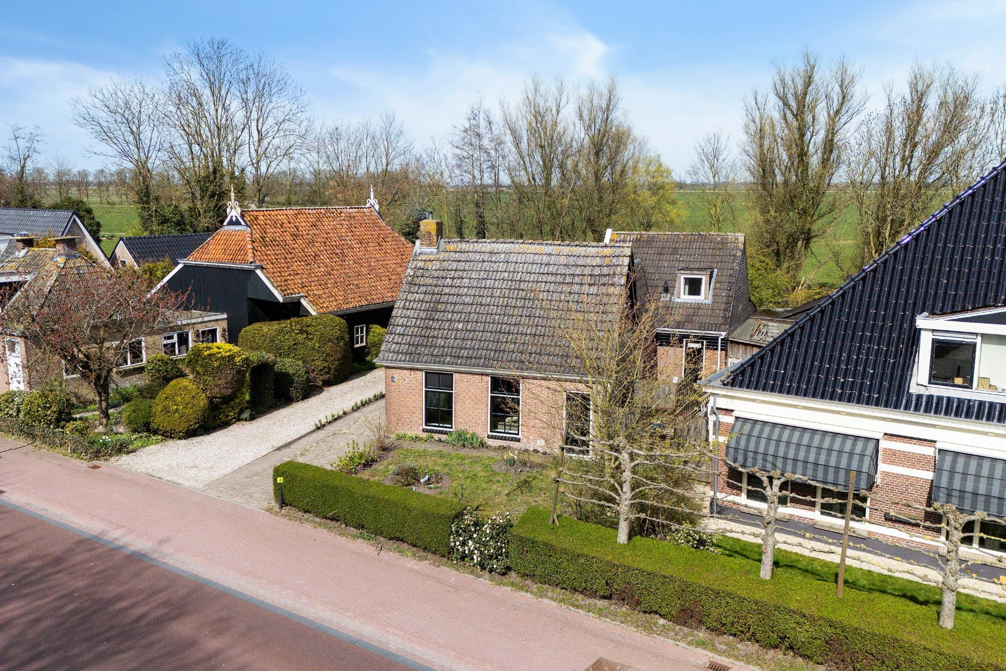 Foto van Tsienzerbuorren 4, Reduzum