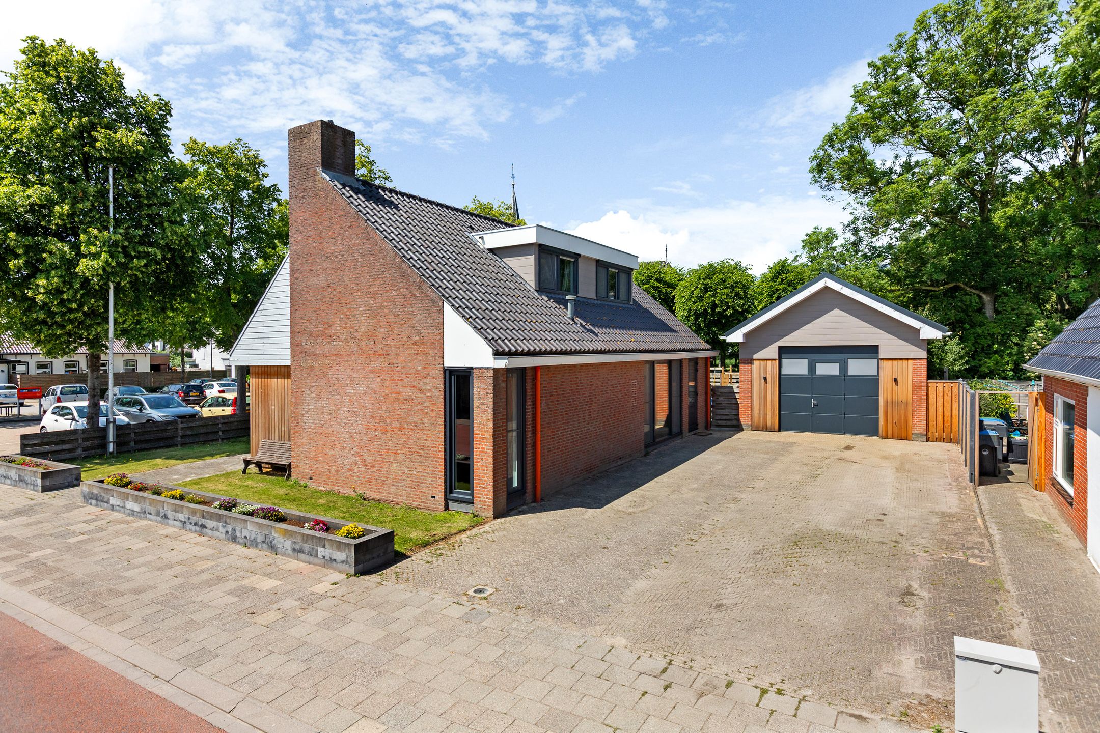Foto van Waling Dykstrastraat 3, Vrouwenparochie