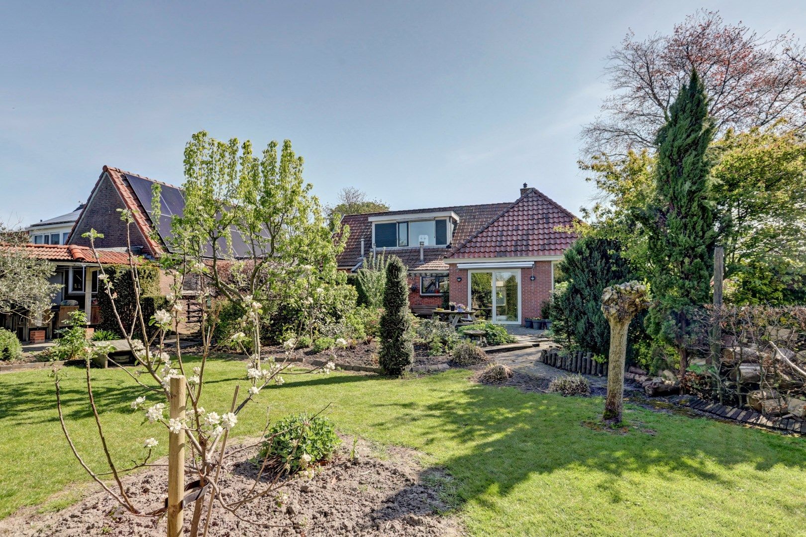 Foto van van Egmondstraat 26, Oudebildtzijl