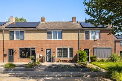 Foto van Neeltie Jansstraat 10, Sint Jacobiparochie