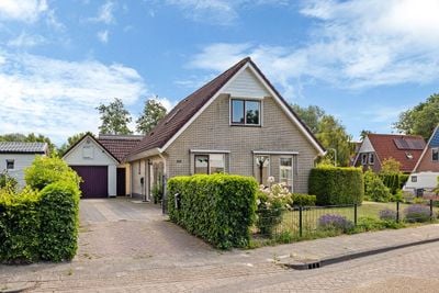 Foto van Gerben van Tuinenstraat 35, Sint Jacobiparochie