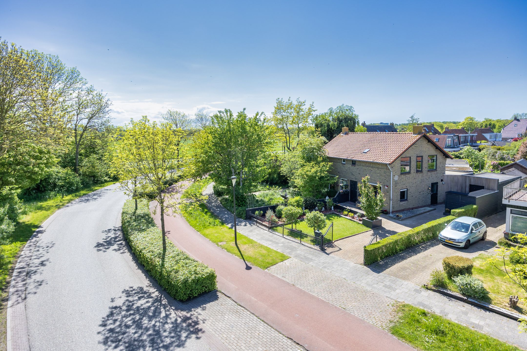 Foto van Buorren 29, Lekkum