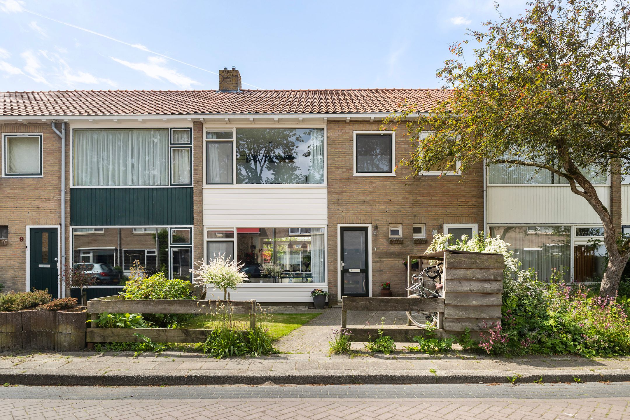 Foto van Terp 11, Lekkum