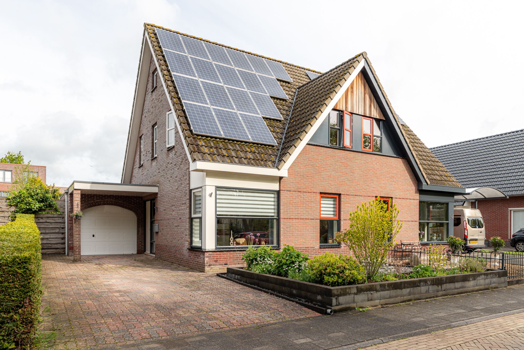 Foto van Carneool 11, Drachten