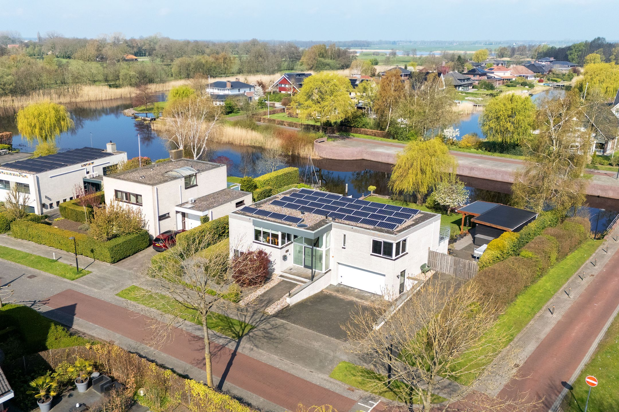 Foto van Broekfinne 44, De Wilgen