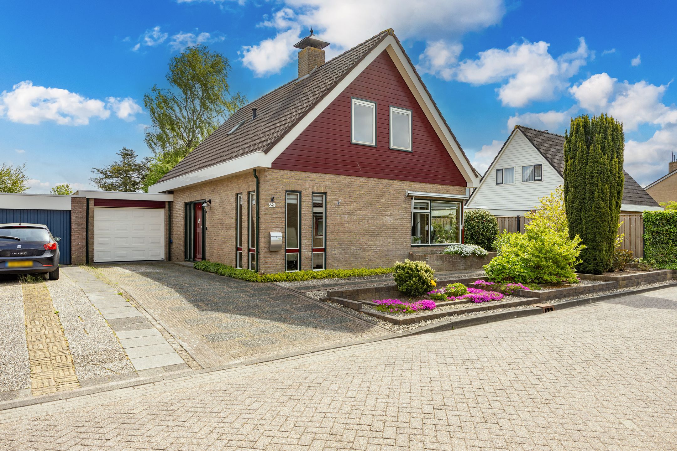 Foto van Middelbuorren 29, Opeinde