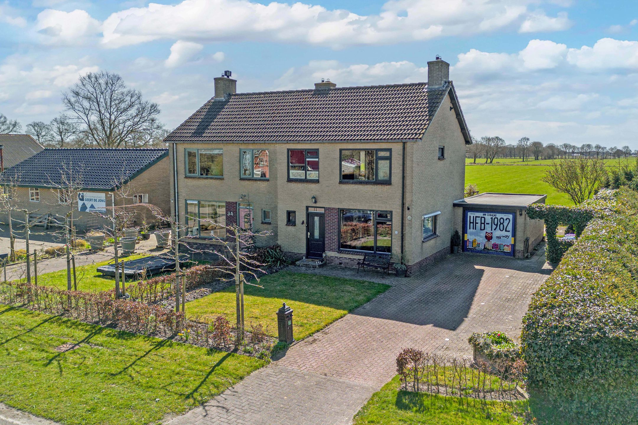 Foto van Kromhoek 32, Frieschepalen
