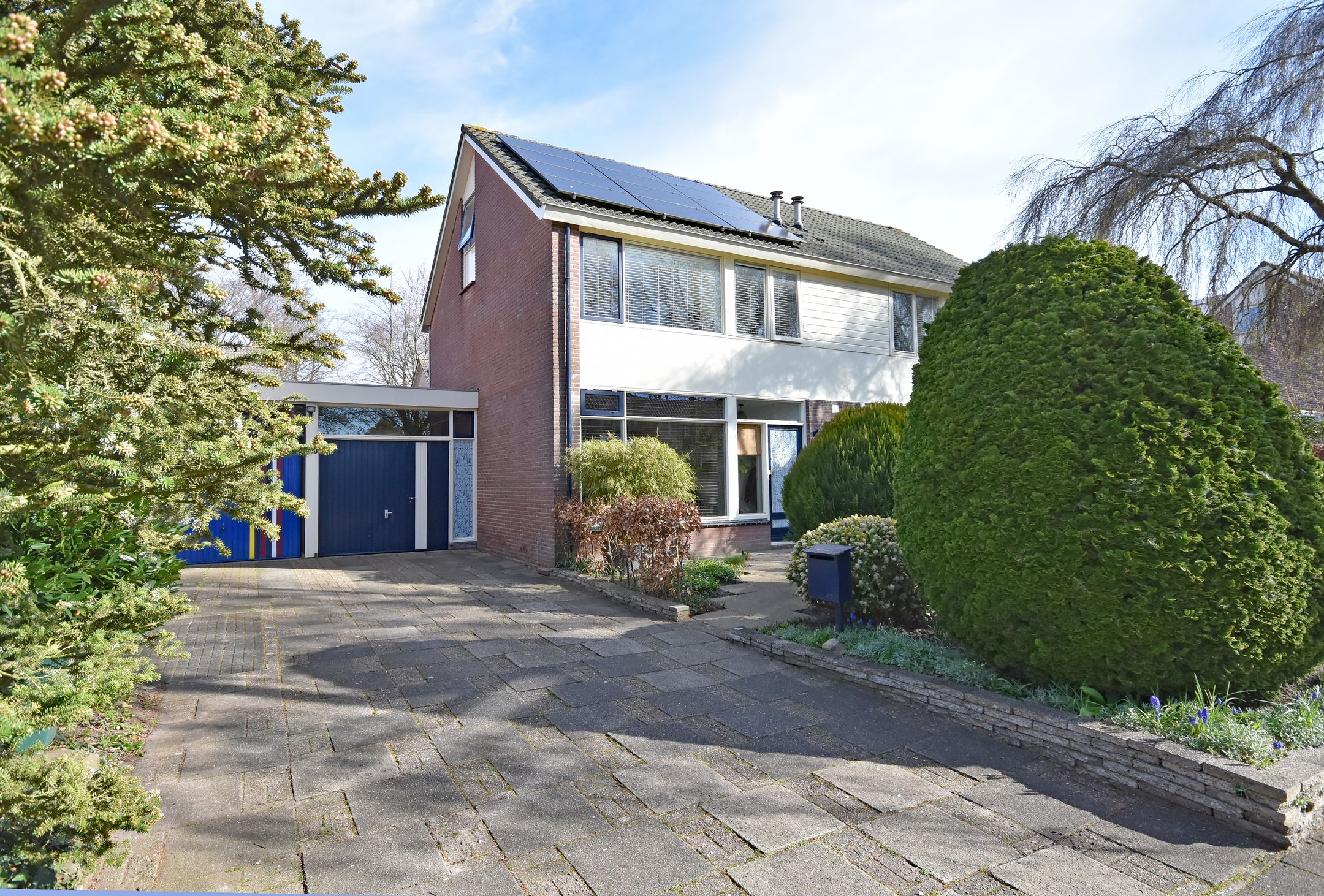 Foto van Joh. Falkenastraat 41, Burgum