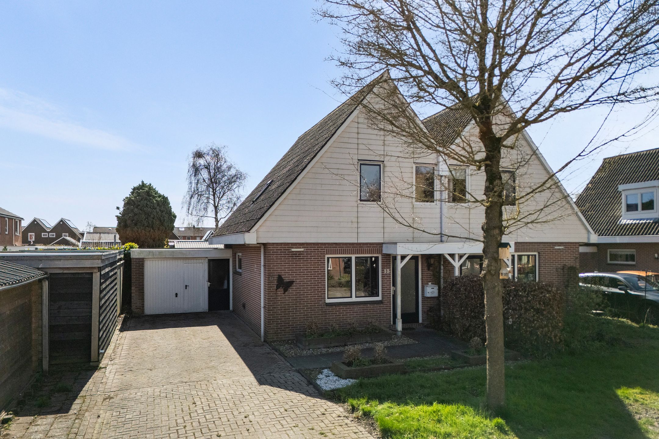 Foto van De Boek 13, Burgum