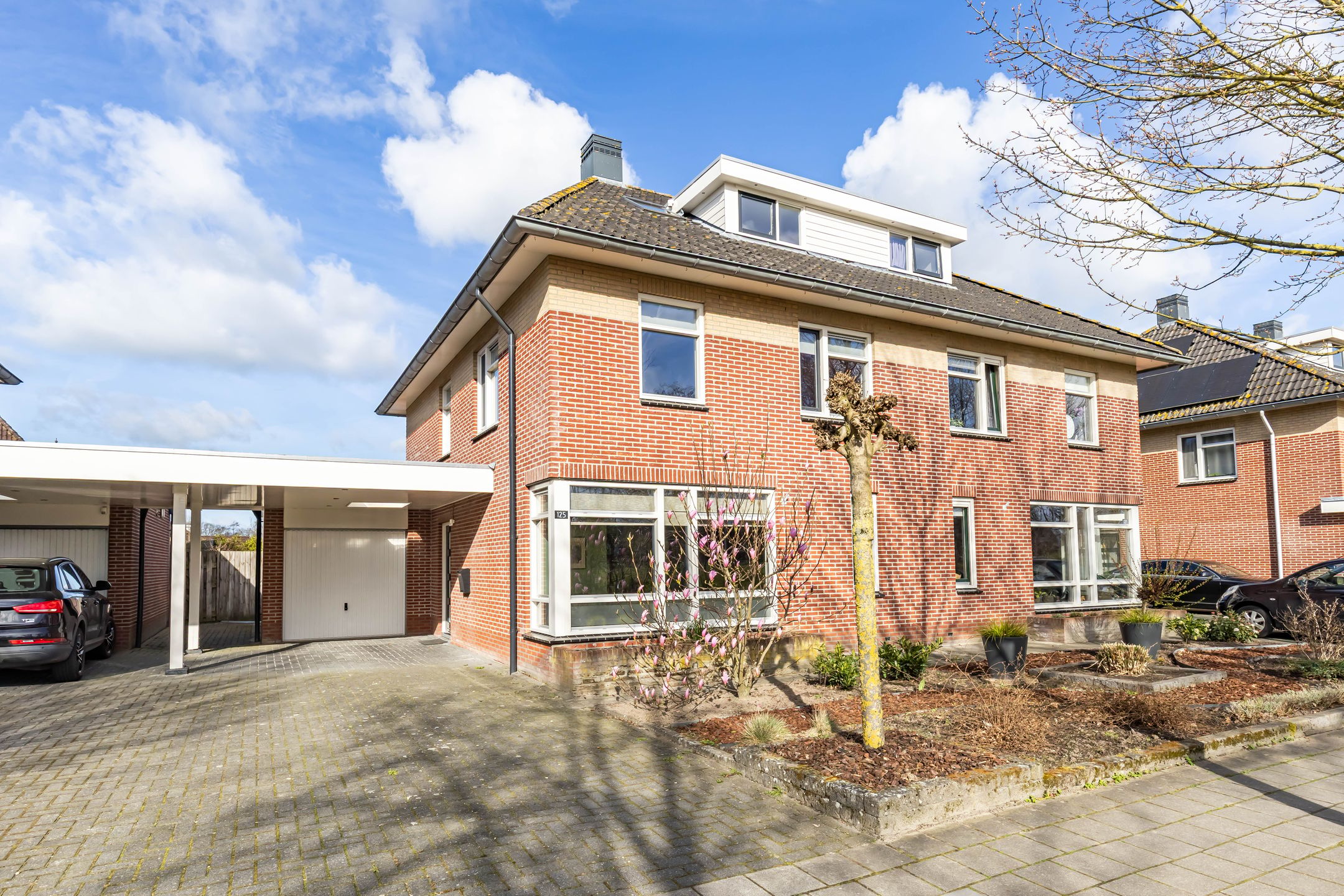 Foto van Tuorrebout 125, Burgum
