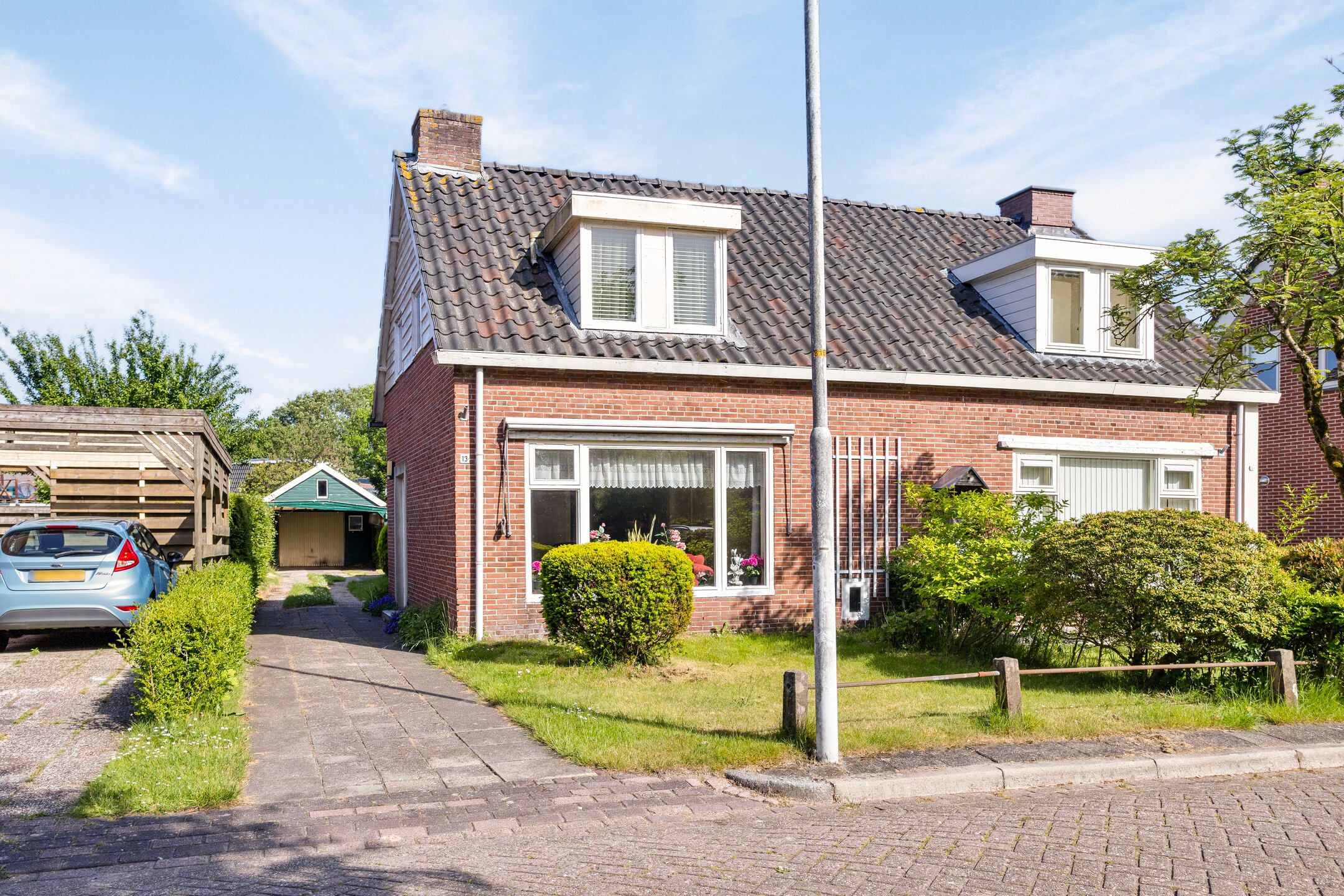 Foto van Thoden van Velzenweg 13, Hurdegaryp