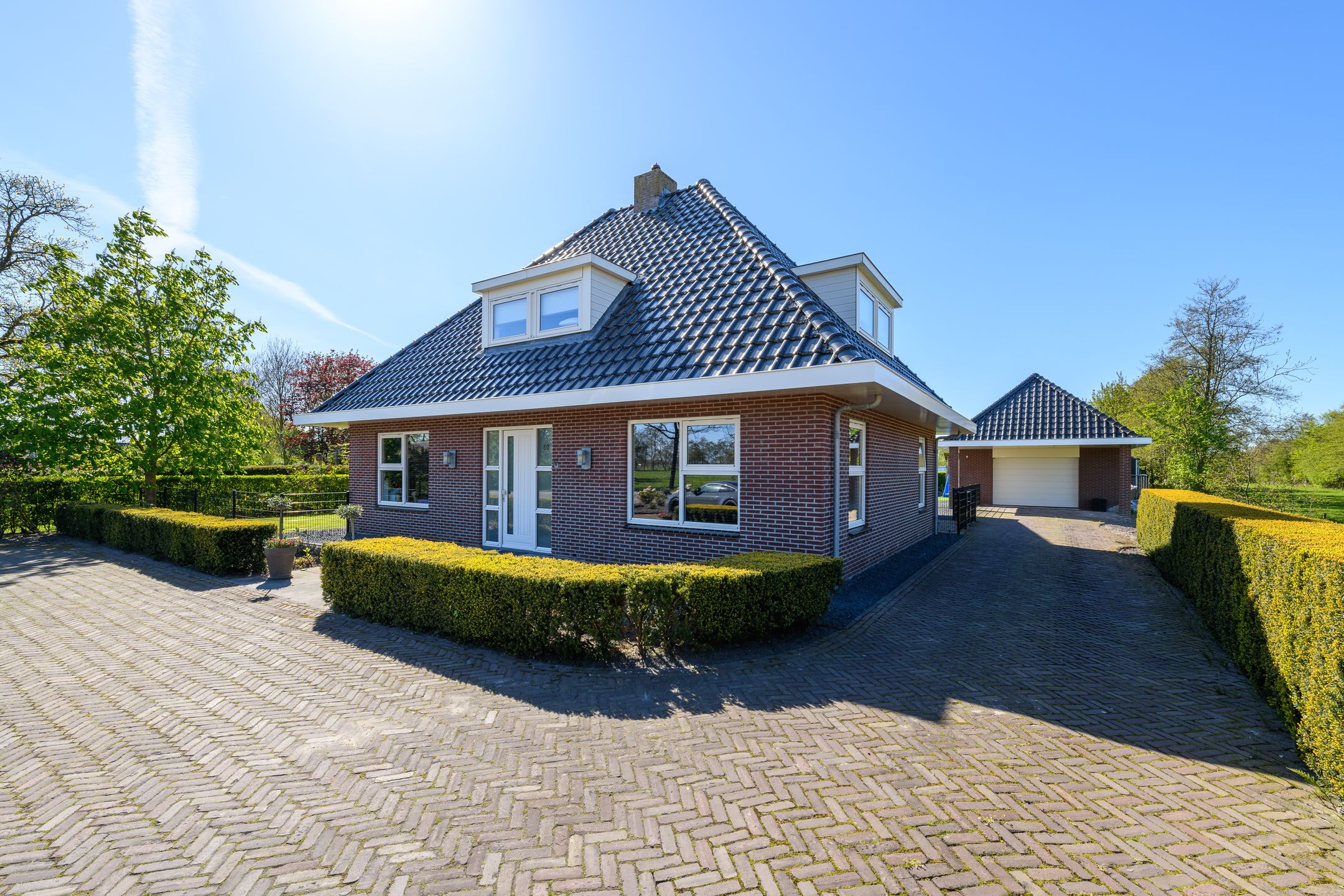 Foto van West 60, Buitenpost