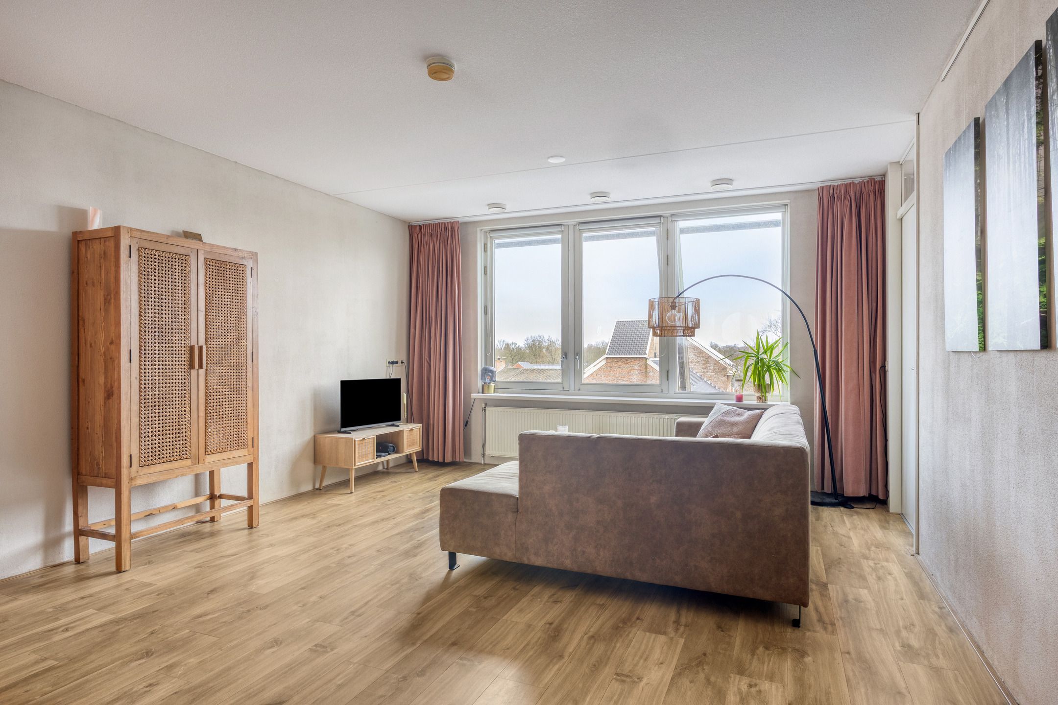 Foto van Raadhuisstraat 68, Roden