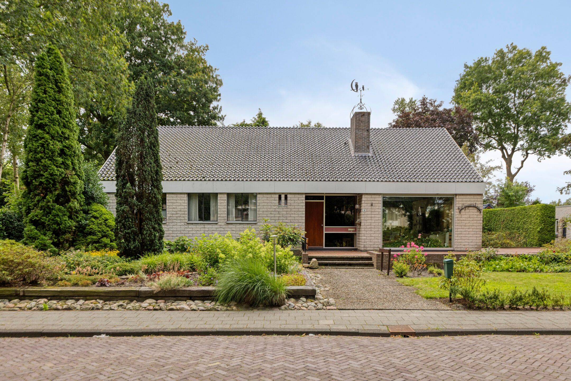 Foto van van Ewsumlaan 4, Roden