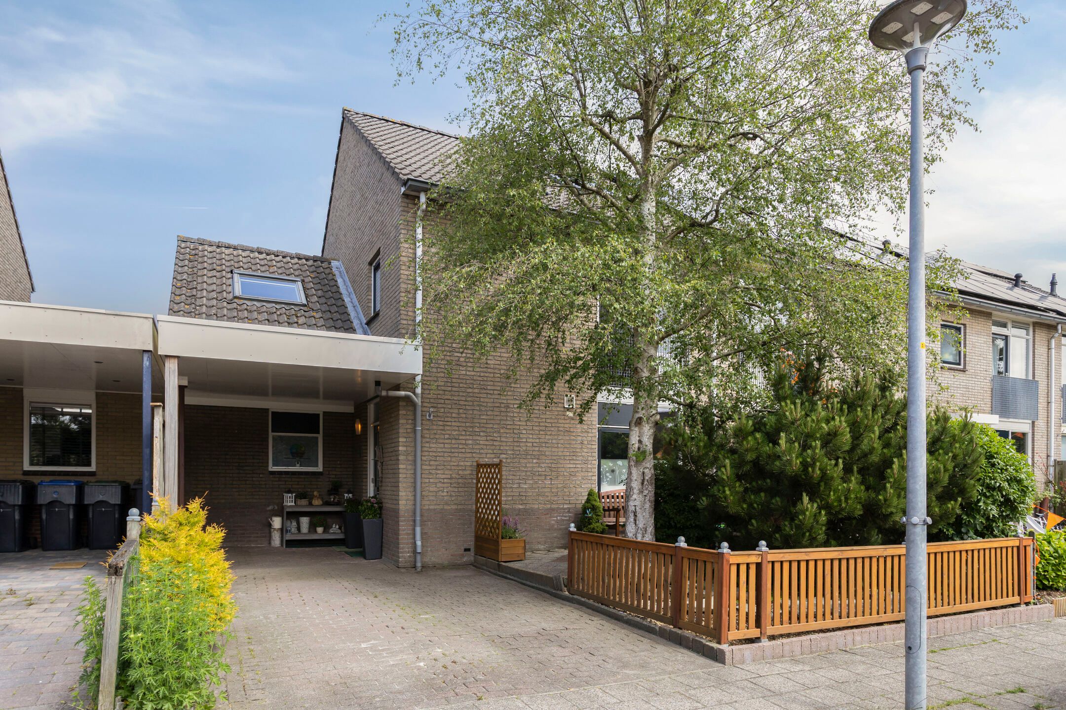 Foto van Pinksterbloem 96, Roden