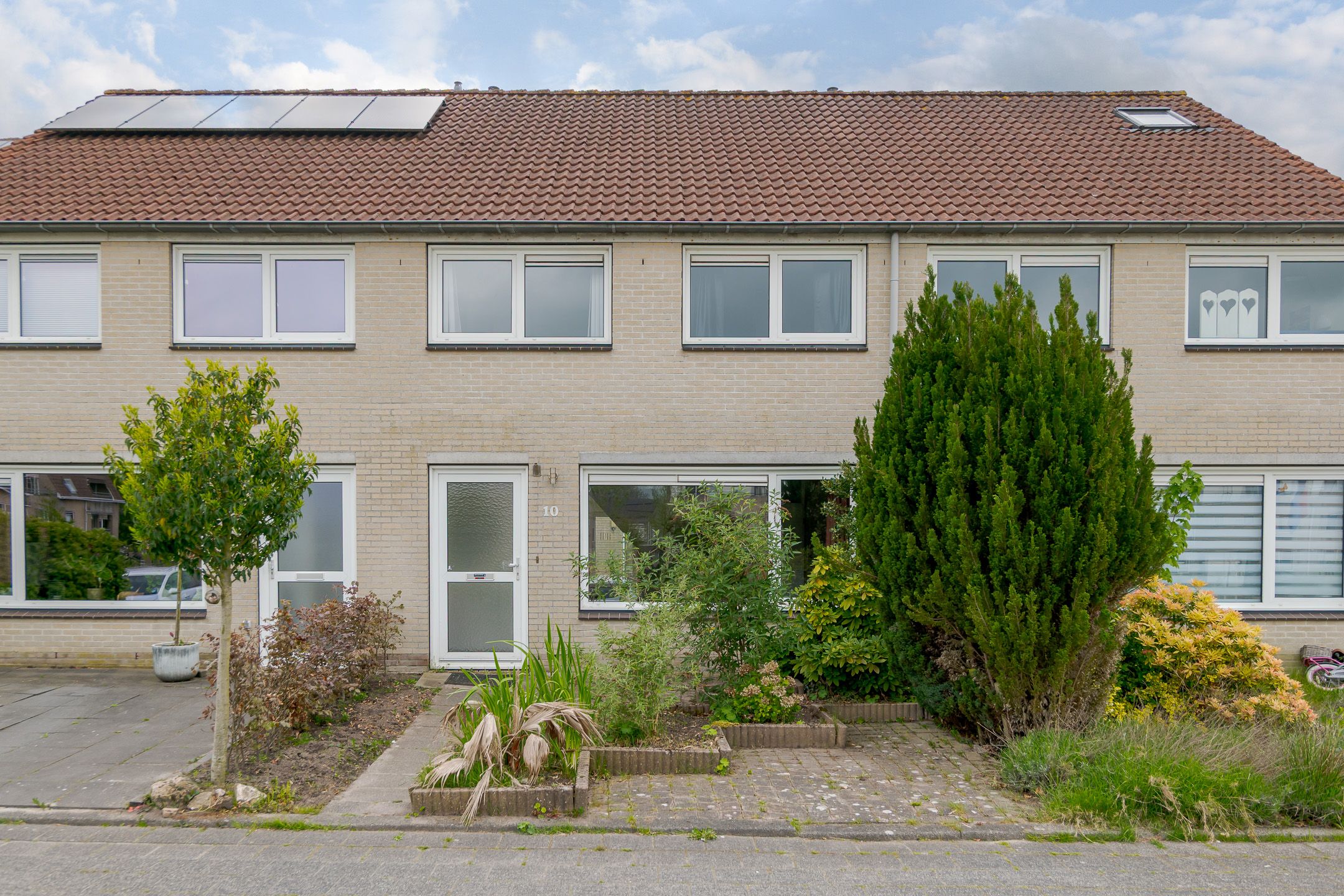 Foto van Middelven 10, Roden