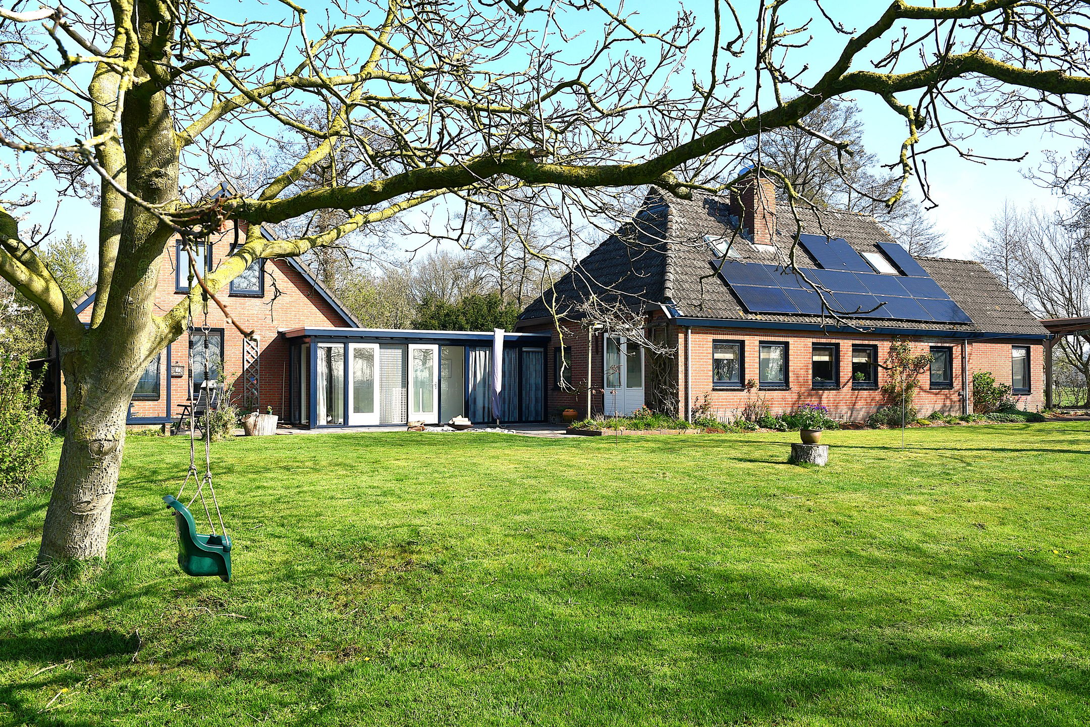 Foto van Roordaweg 1A, Niebert
