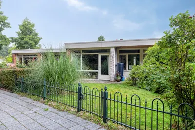 Foto van Van Der Waalspad 19, Assen