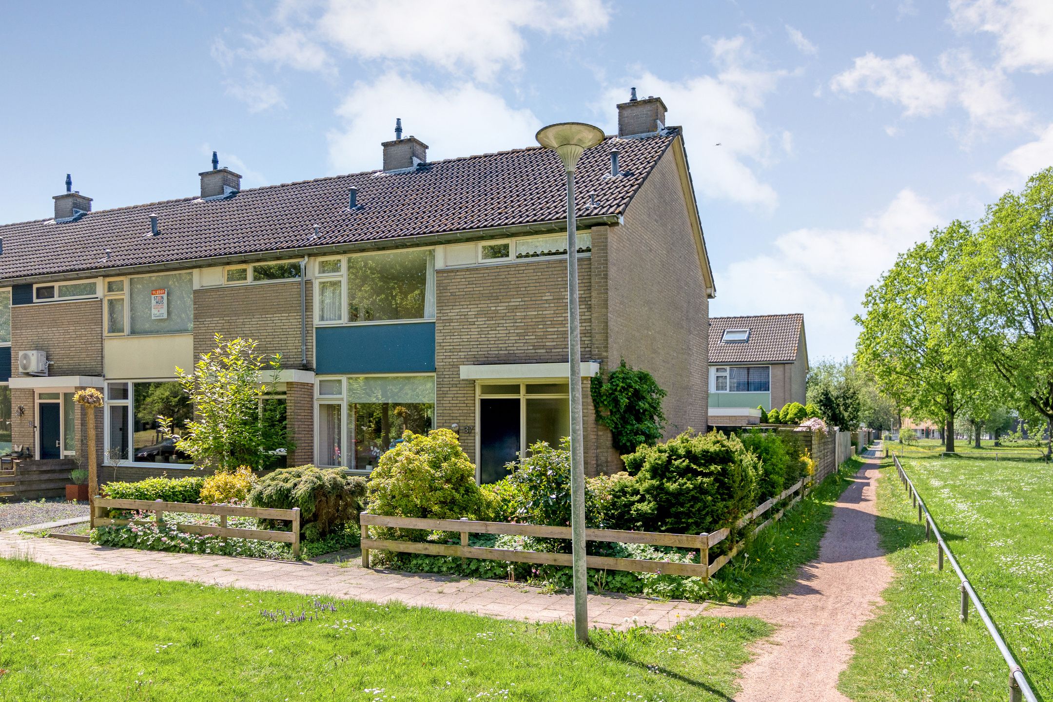 Foto van Rijnstraat 37, Assen