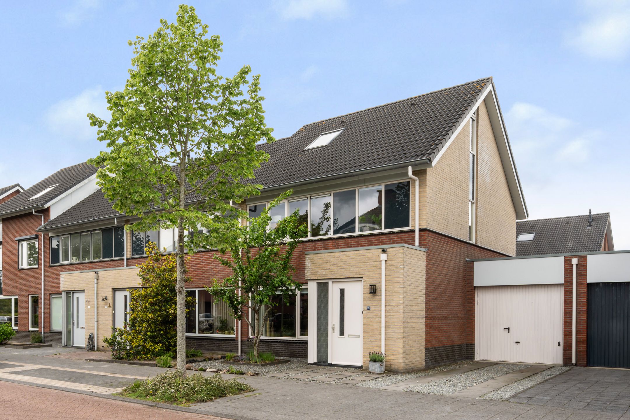 Foto van Carry van Bruggenweg 19, Assen