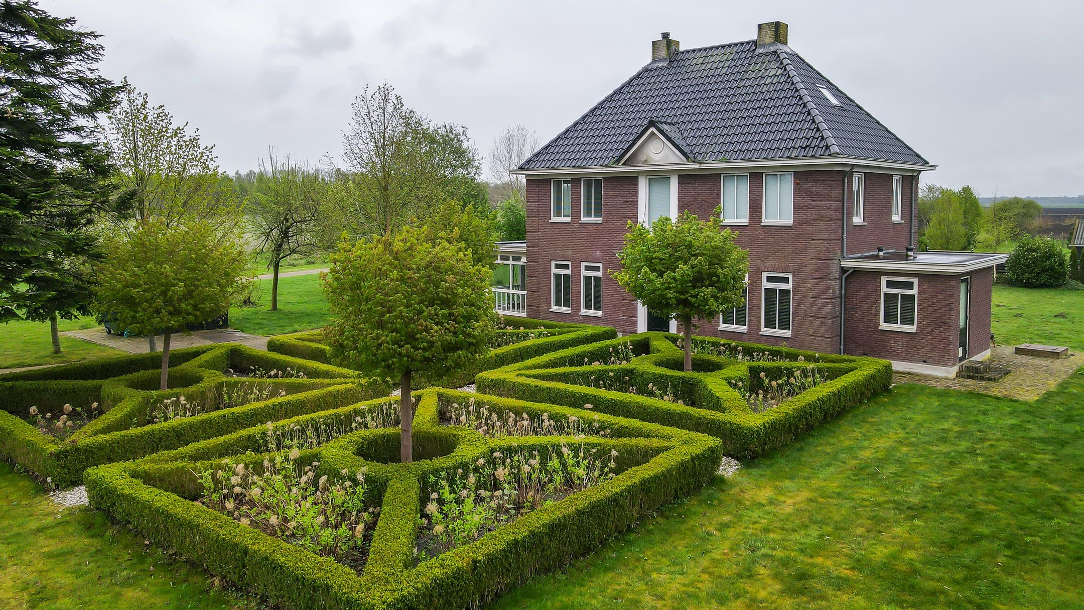 Foto van De Hullen 14, Drijber