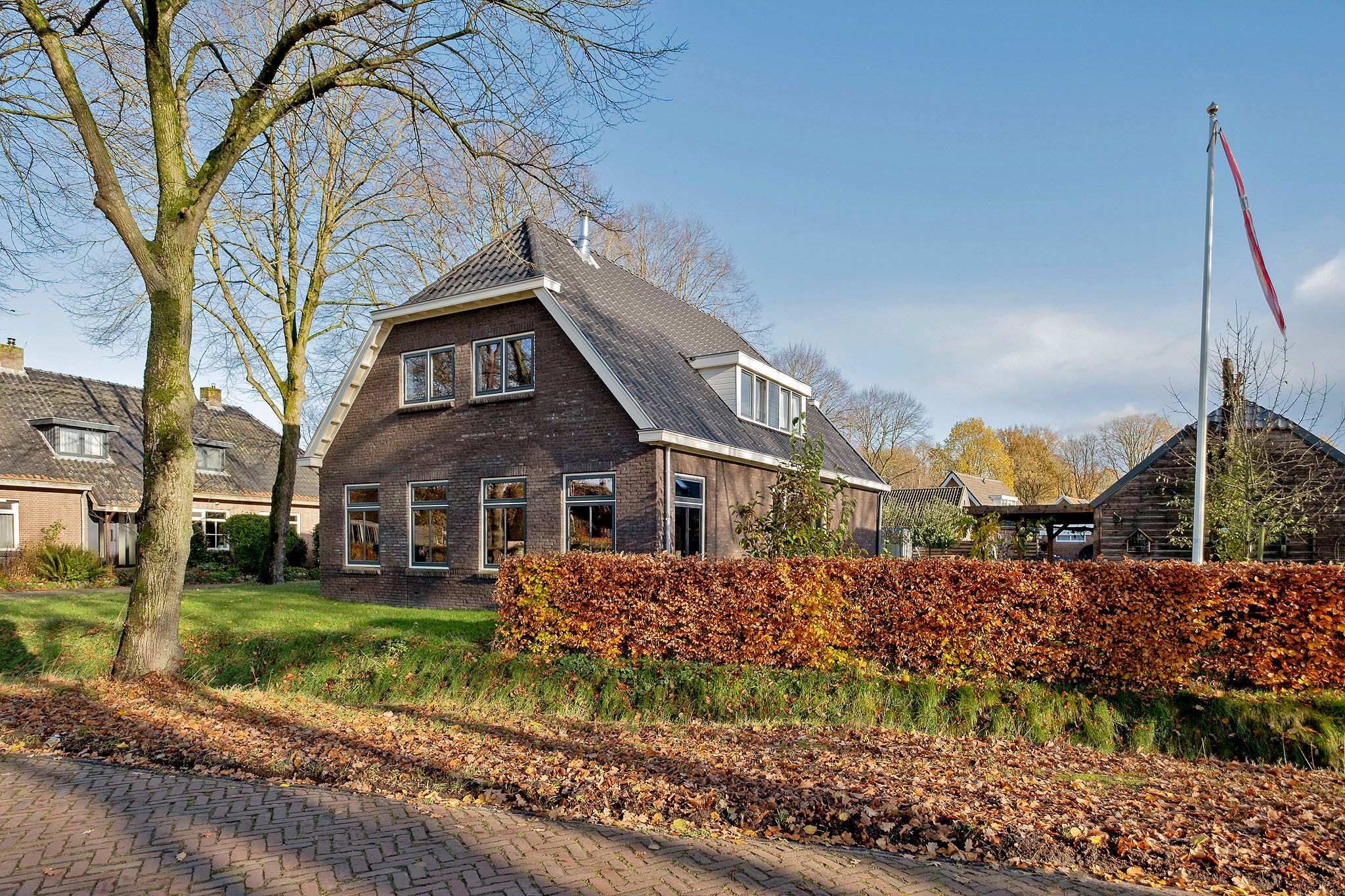 Foto van Dwarsweg 1, Elp