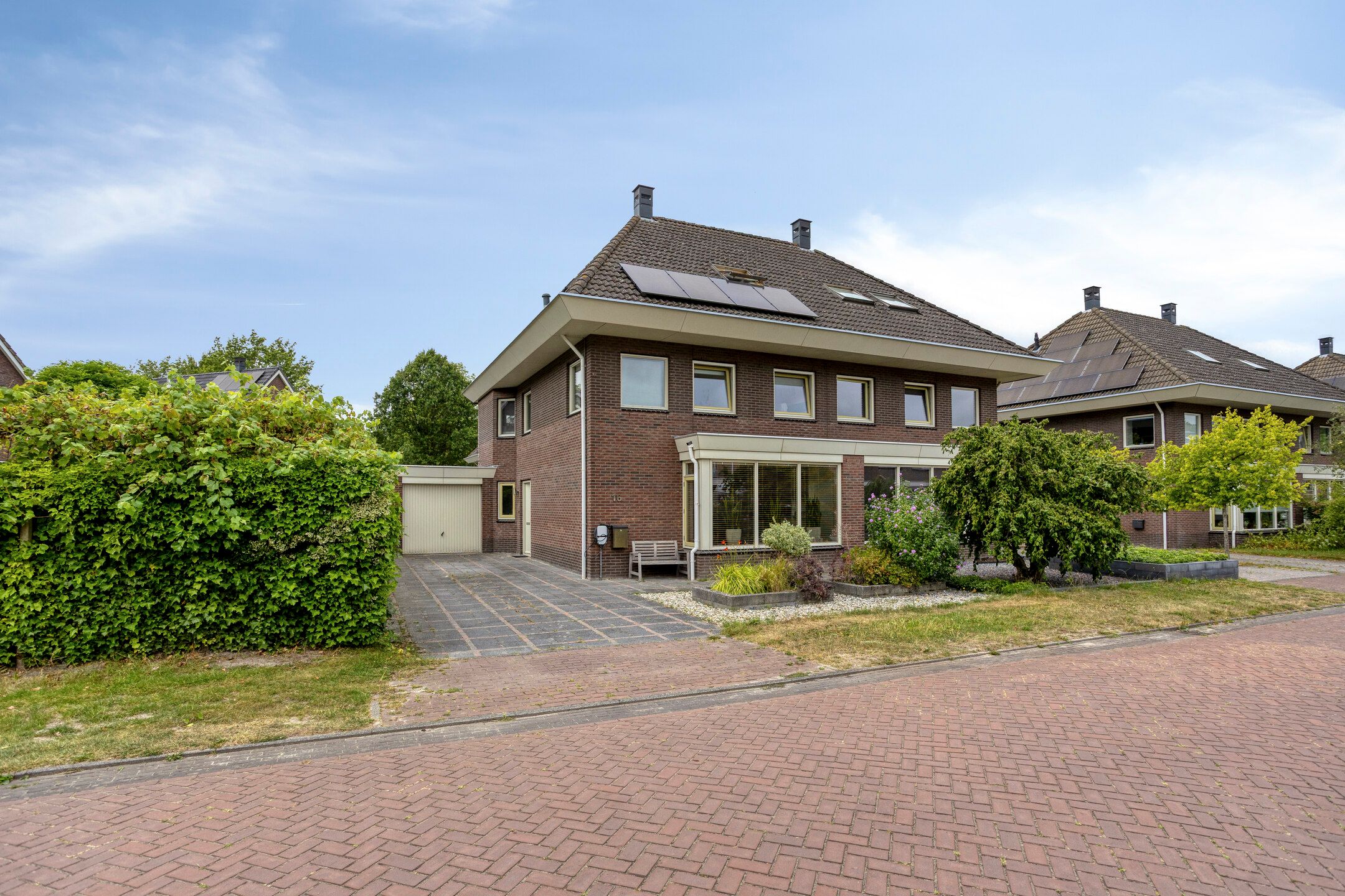 Foto van de Waag 16, Gieten