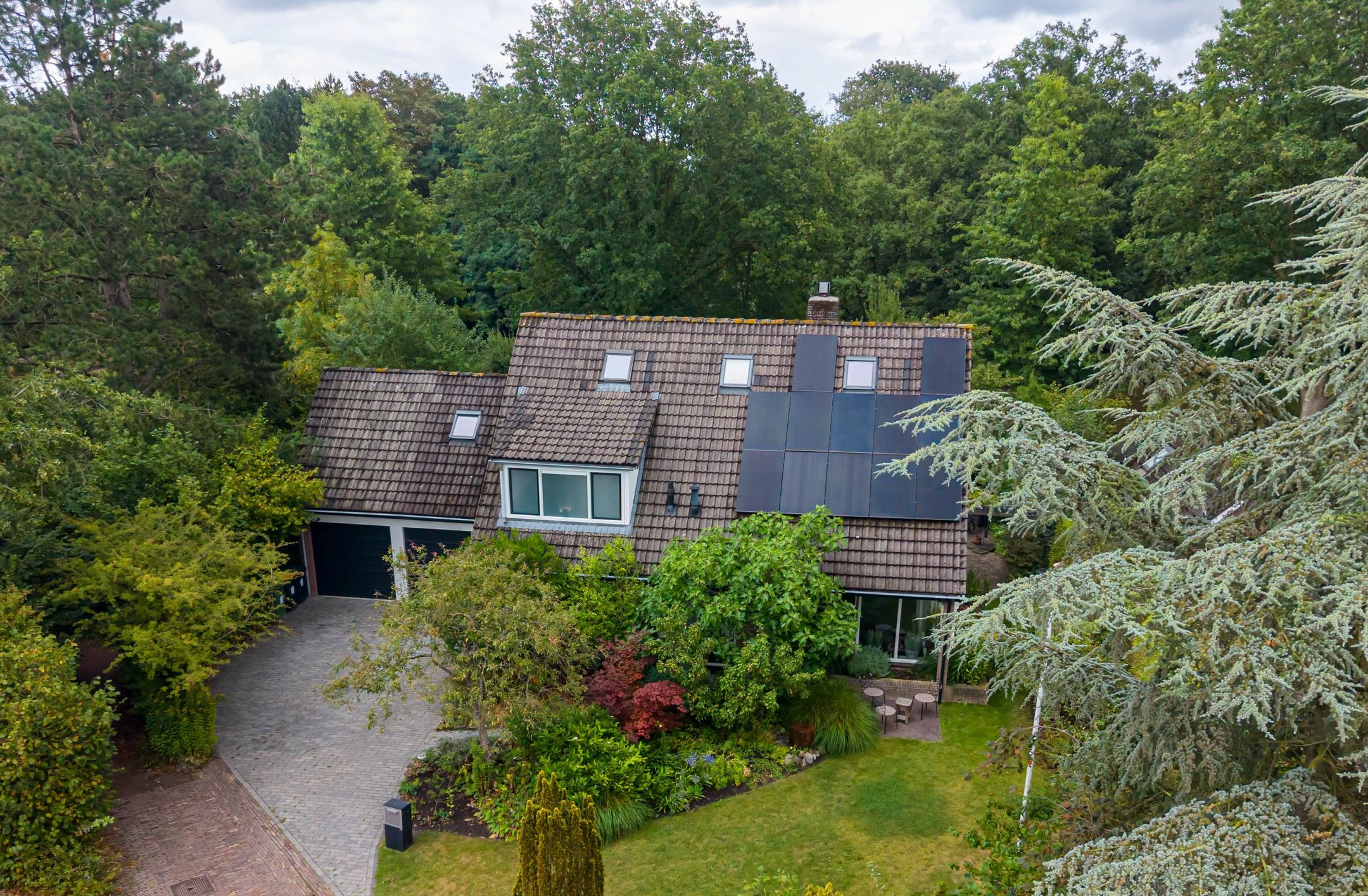 Foto van Drosten 4, Vries